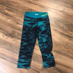 Nike leggings